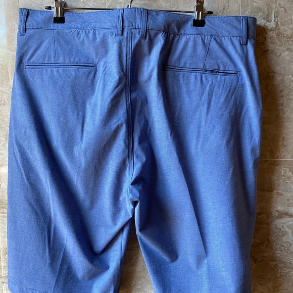 Mens Shorts - Picture 2 of 3